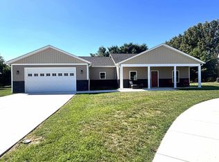 534 Dogwood East Ct, Spencer, IN 47460