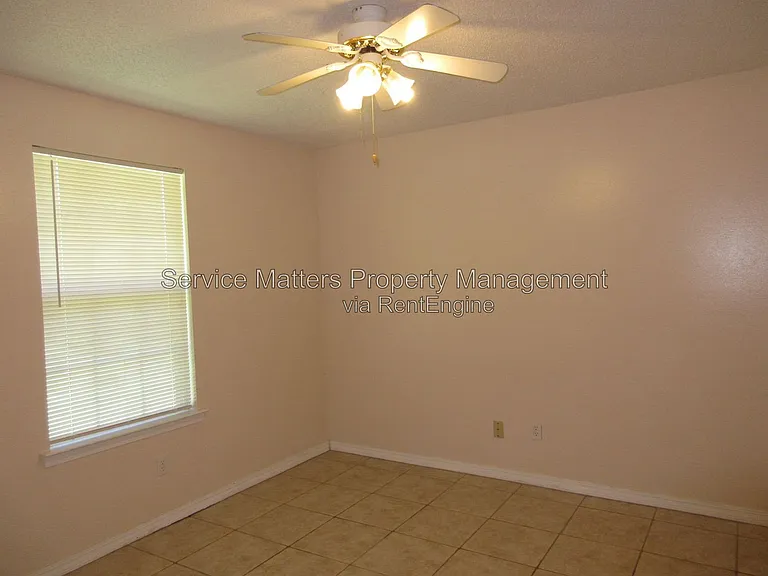 3714 Deer Creek Ln — Photo 16