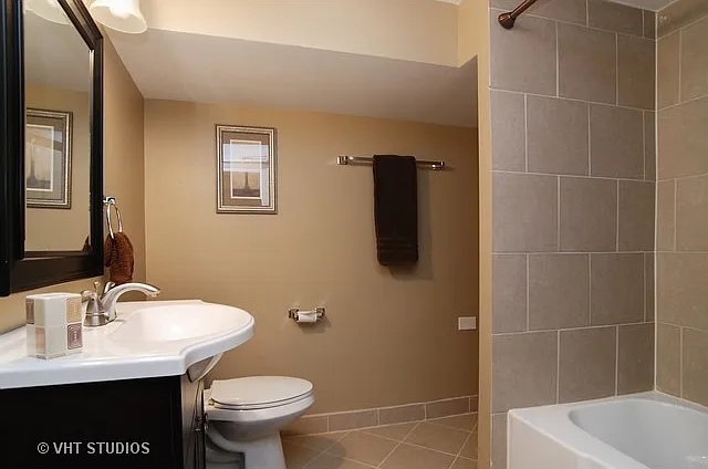 636 S Humphrey Ave — Photo 11