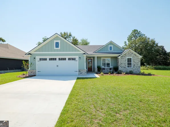 108 Audrey Ln, Hahira, GA 31632