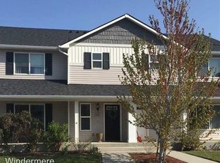 1252 SW Lost Trail Dr, Pullman, WA 99163