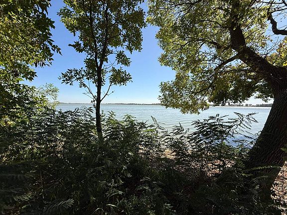 3rd image of 0 Tuttle Lake Ct #4