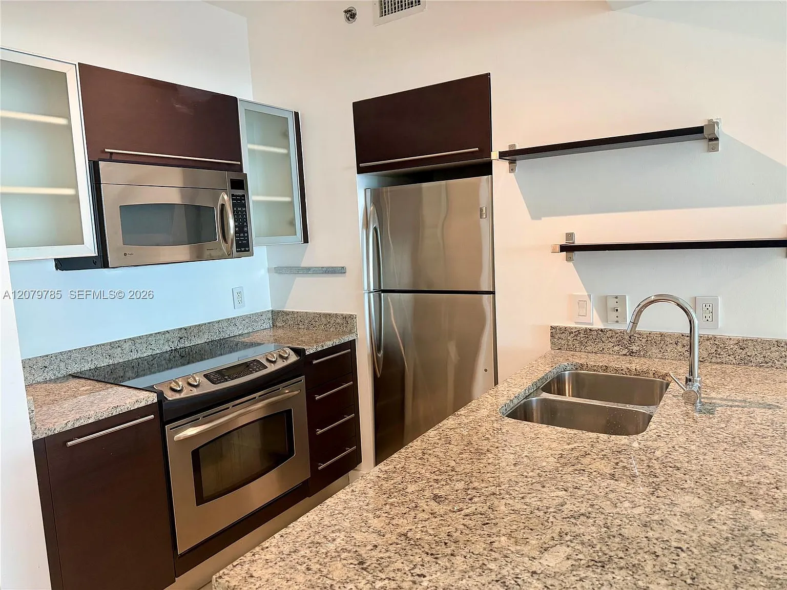 The Plaza 851 Brickell Co — Photo 3