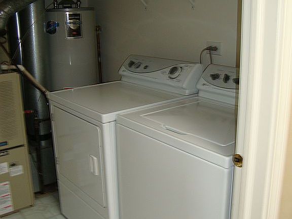 2nd image of 58 Oakton Dr