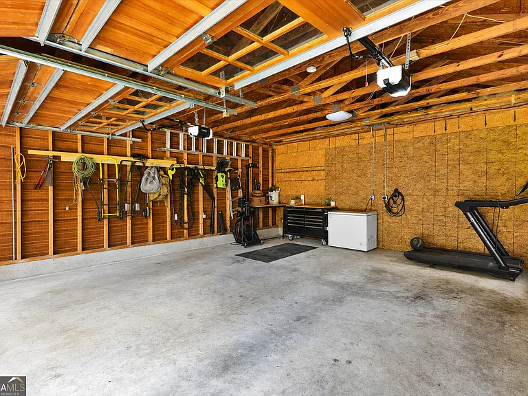 643 Etowah Dr NE — Photo 40