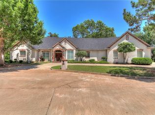 1108 Quail Holw, Shawnee, OK 74804