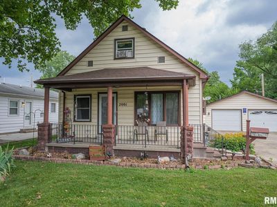 2001 E Watch Ave, Springfield, IL, 62702