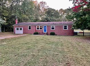 3801 Moores Ferry Rd, Skippers, VA 23879