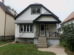 2551 S 33rd St, Milwaukee, WI 53215