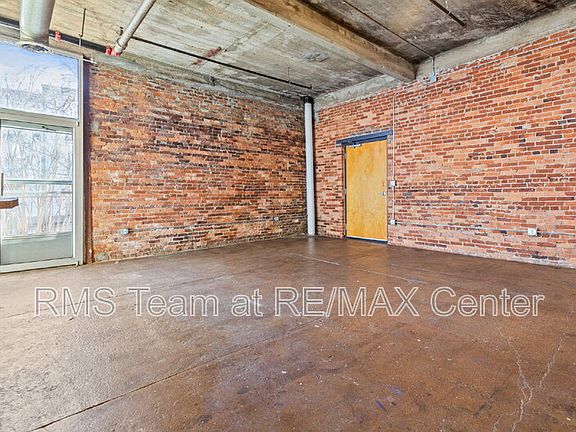 4th image of 659 Auburn Ave NE APT 241