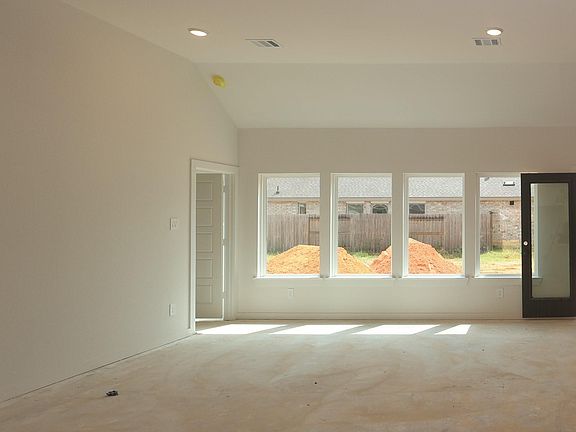 3rd image of 156 Wasatch Peaks Way