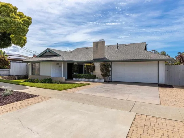 2109 Maxson St, Oceanside, CA 92054