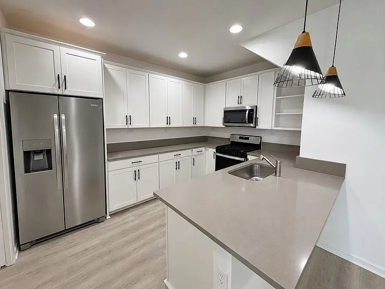716 Cherry Elm Dr — Photo 6