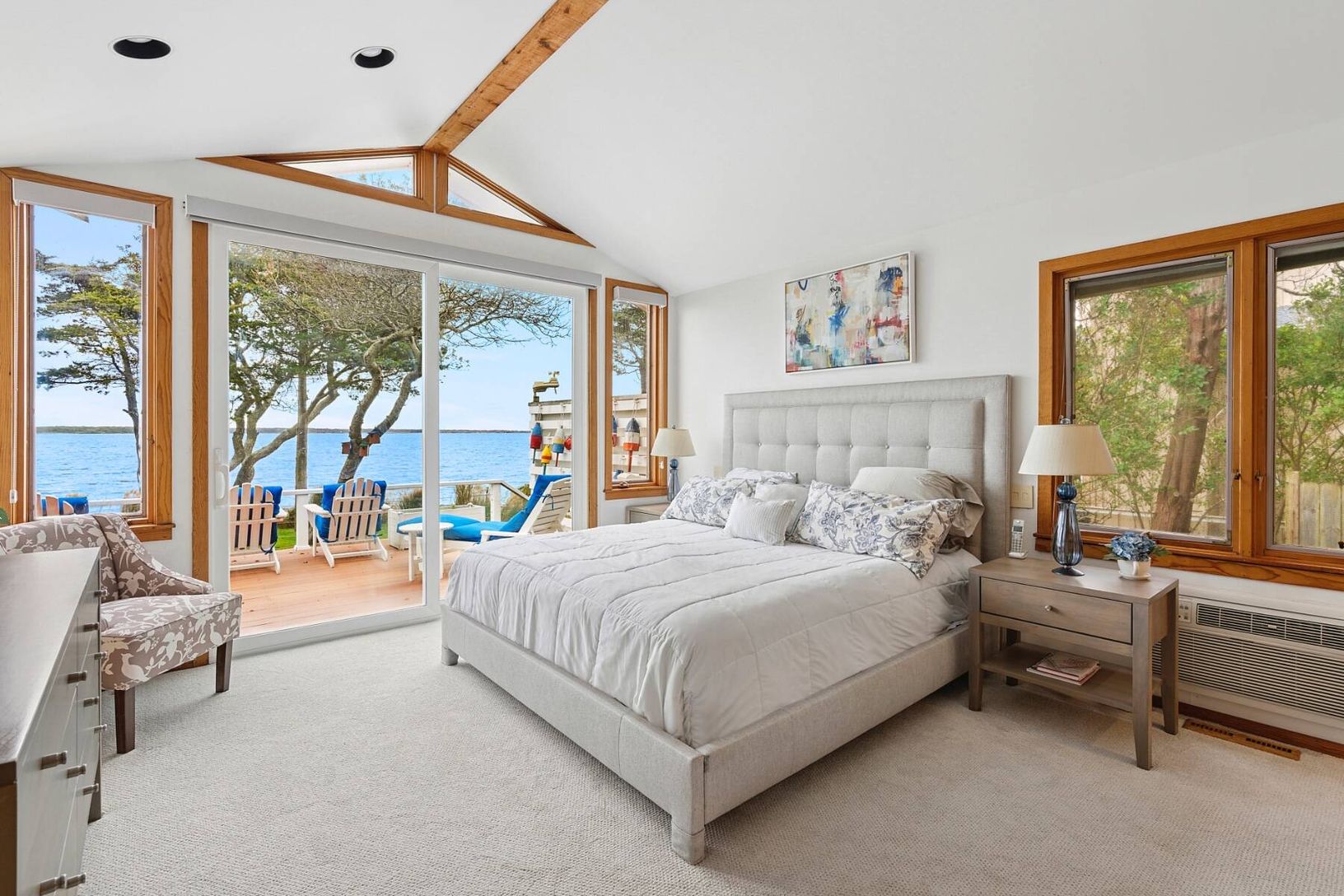  Wake Up On The Water