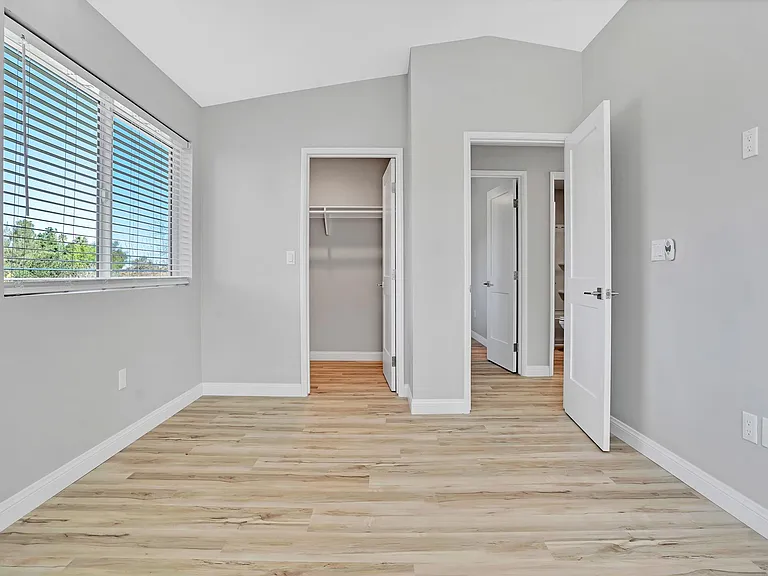 800 Garfield Ave — Photo 15