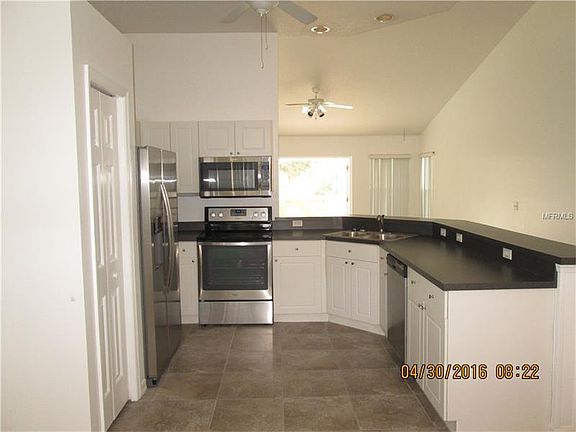 4th image of 3810 Bayshore Cir