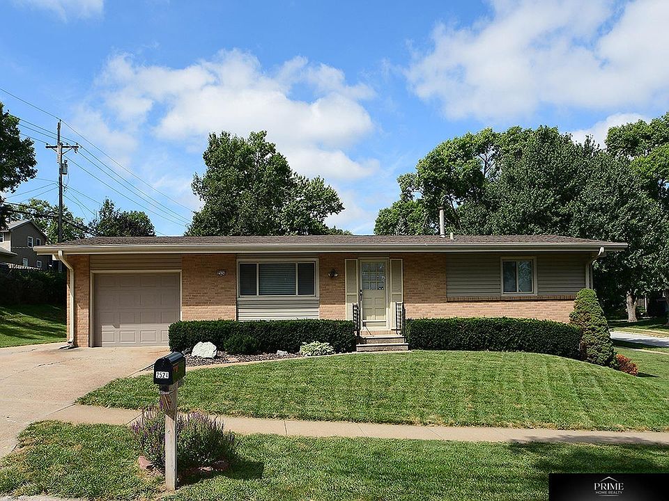 1st image of 2524 N 96th Dr