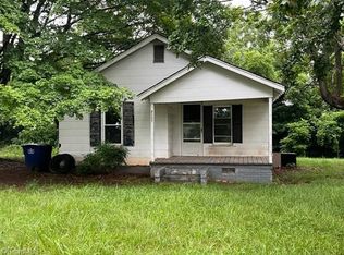 4727 Kirk Rd, Winston Salem, NC 27103