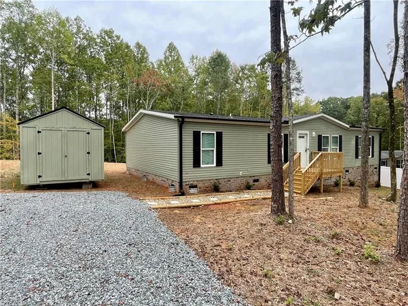 2764 Sowers Rd, Linwood, NC 27299