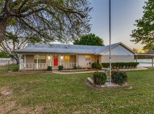 1606 E Bankhead Dr, Weatherford, TX 76086