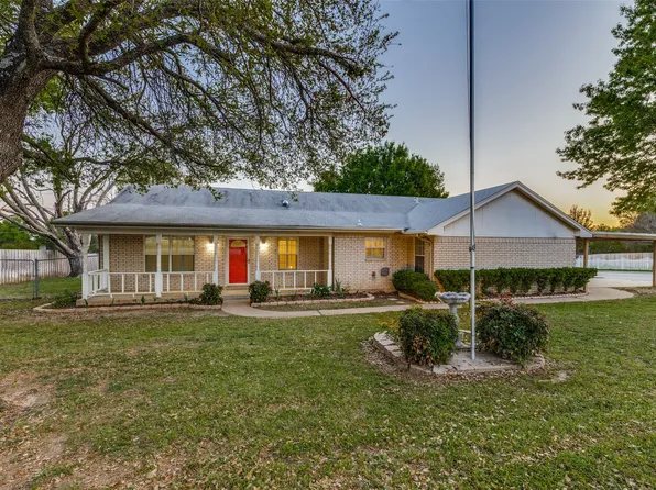 1606 E Bankhead Dr, Weatherford, TX 76086