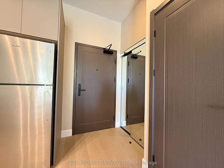 180 Kanata Ave #244 — Photo 6