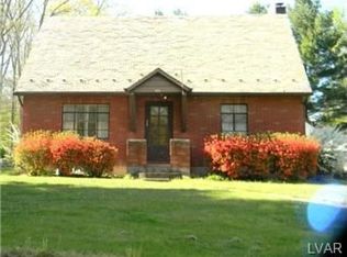 2633 Welshtown Rd, Slatington, PA 18080