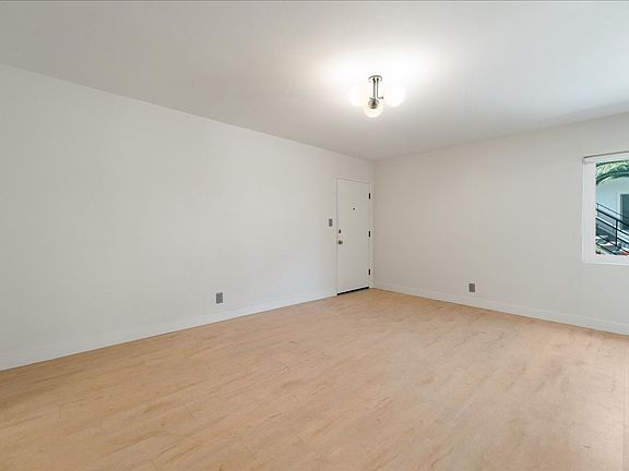 2nd image of 1345 N Las Palmas Ave #2