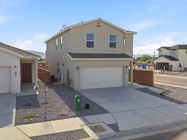 1268 Sage St SW, Albuquerque, NM 87121