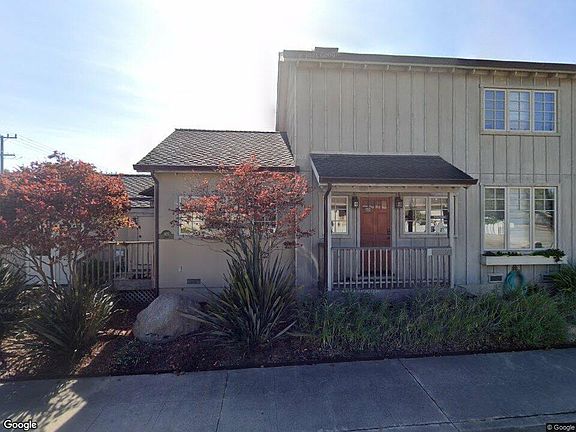 2nd image of 871 Spruce Ave #871S