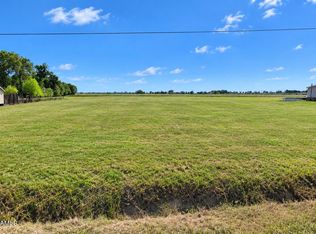 Saint James Ave, Opelousas, LA 70570