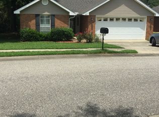 201 Spring Lake Dr, Fairhope, AL 36532