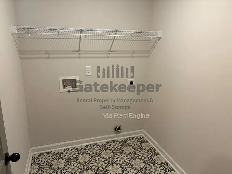 205 Valley View Dr — Photo 19