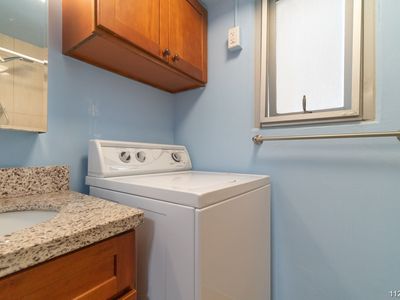 225 Kaiulani Ave APT 606, Honolulu, HI, 96815