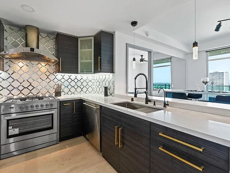 3141 Michelson Dr #1503 — Photo 12