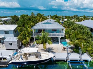 27416 Cayman Ln, Ramrod Key, FL 33042