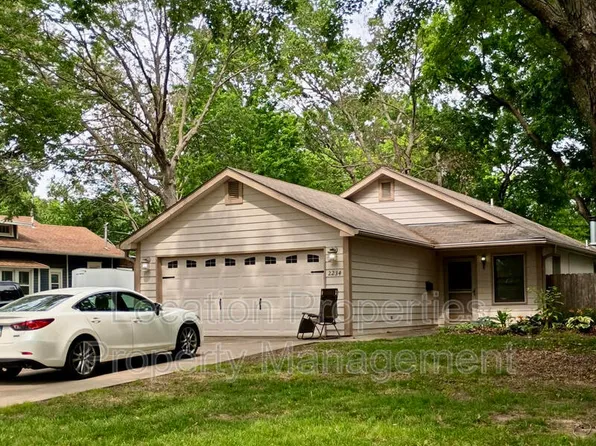 2234 Ohio St, Lawrence, KS 66046