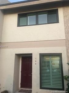 2700 S Oakland Forest Dr APT 104, Oakland Park, FL, 33309