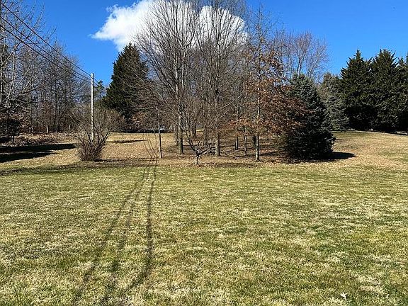 2nd image of 5738 Pigeon Hill Rd