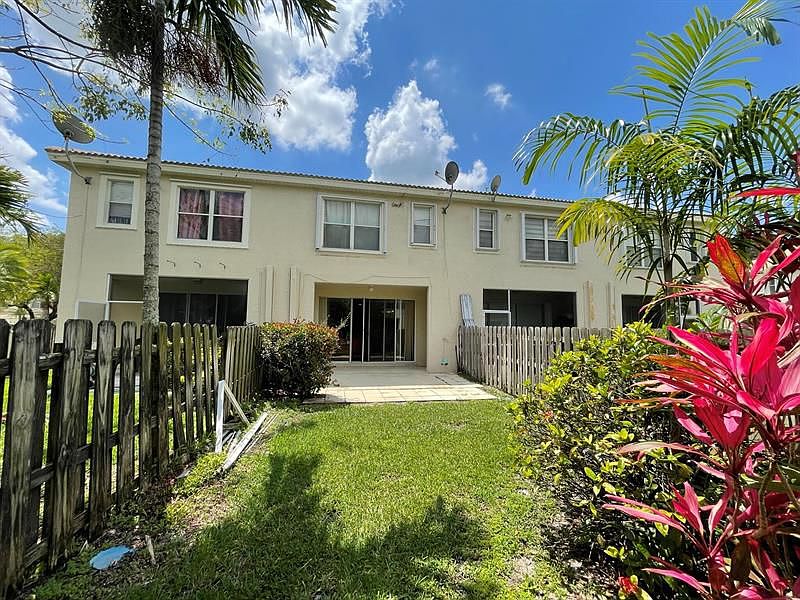 8054 Bellagio Ln, Boynton Beach, FL 33472 Zillow