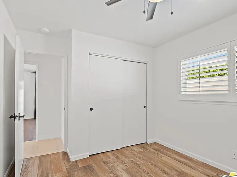 2140 E Hildy Ln — Photo 9