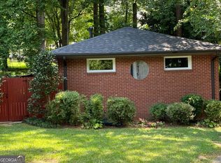 1975 Clearwater Dr SE, Marietta, GA 30067