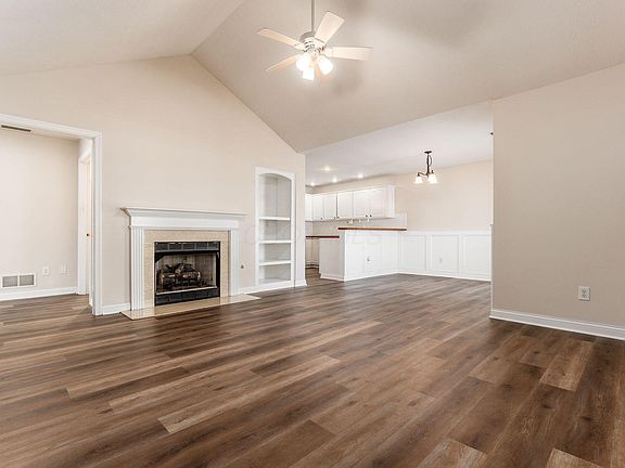 5th image of 1137 Overlook Ct