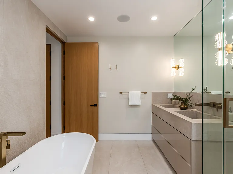 1161 Stearns Dr — Photo 19