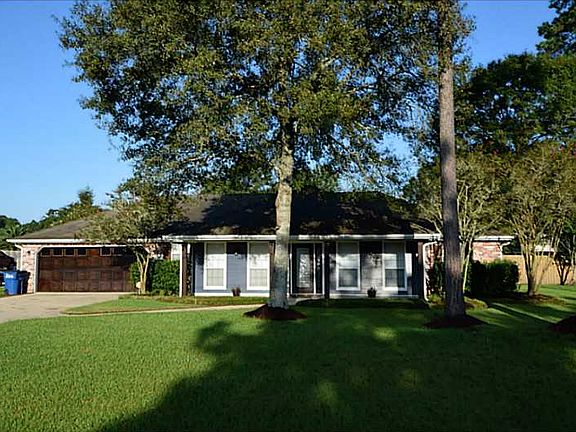 2nd image of 715 Iroquoian Dr