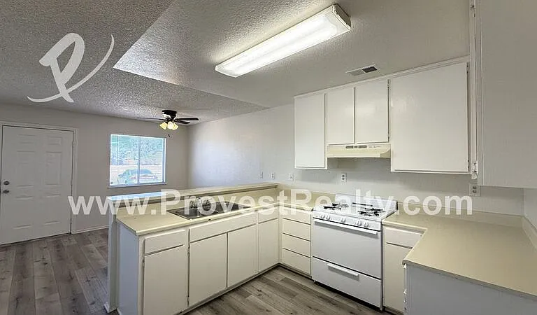 22544 Sioux Rd #21 — Photo 8