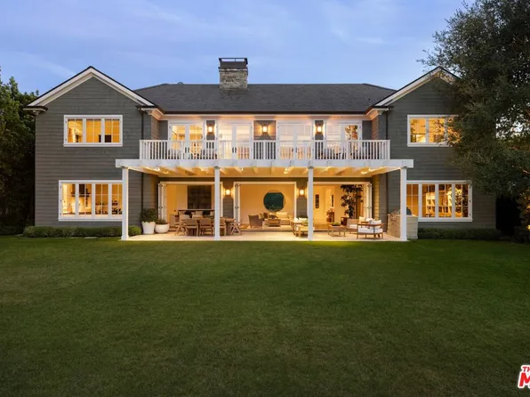 1319 Amalfi Dr, Pacific Palisades, CA 90272