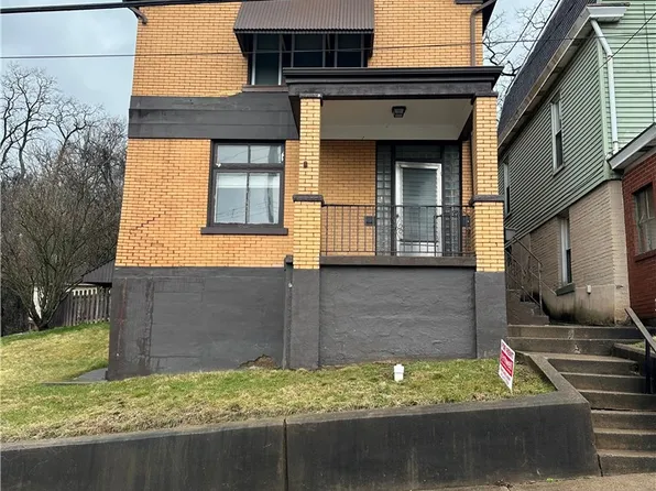 212 Fairview Ave, East Pittsburgh, PA 15112