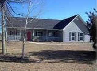 318 Ratcliff Rd, Brunswick, GA 31523