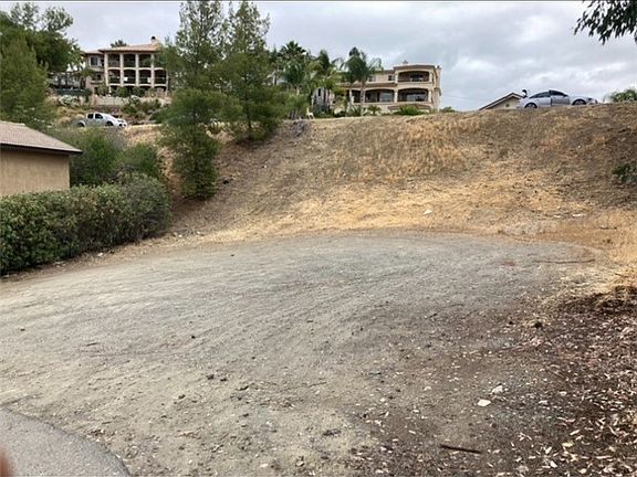 4th image of 29671 Vacation DR
